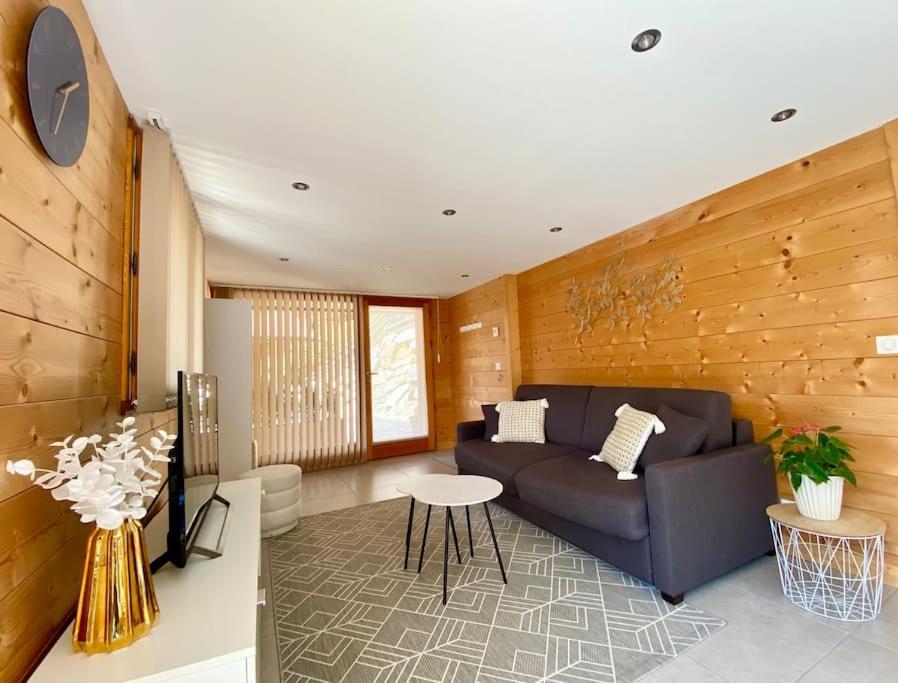 Androsace Appartement Dans Chalet Bois Avec Jacuzzi Privatif Terrasse Et Vue Montagne Les Villards-sur-Thones Exterior photo
